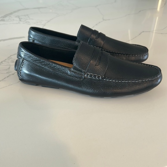 Johnston & Murphy Other - Johnston and Murphy black loafers